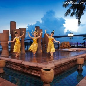 anantara bangkok riverside resort and spa