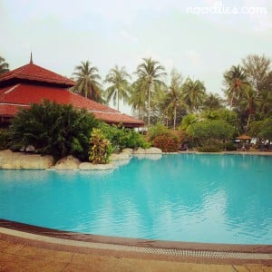 Meritus Pelangi Beach Resort & Spa pool, Langkawi
