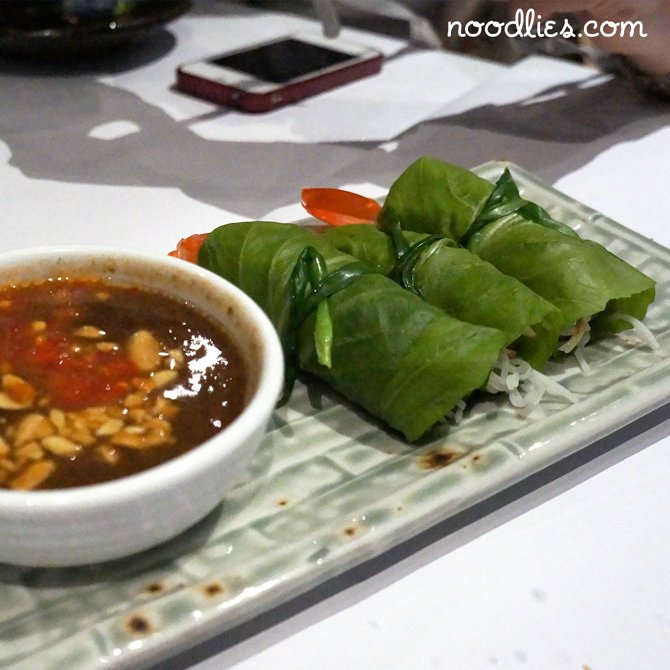 Mustard greens with chicken liver sauce