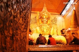 mahamuni pagoda mandalay myanmar