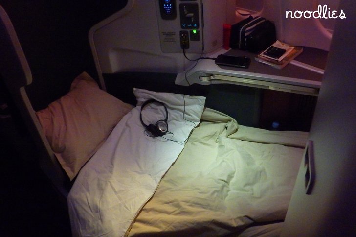 cathay pacific business class