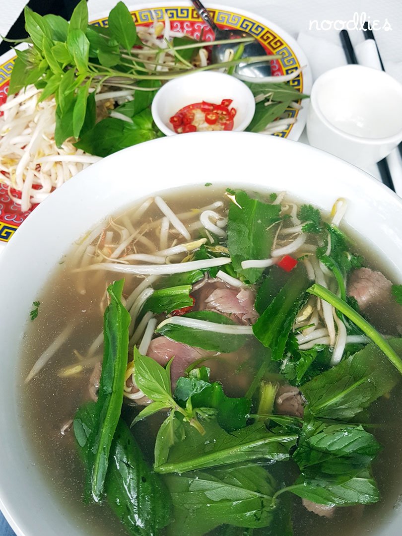 Pho Banh Cuon 14 pho tai